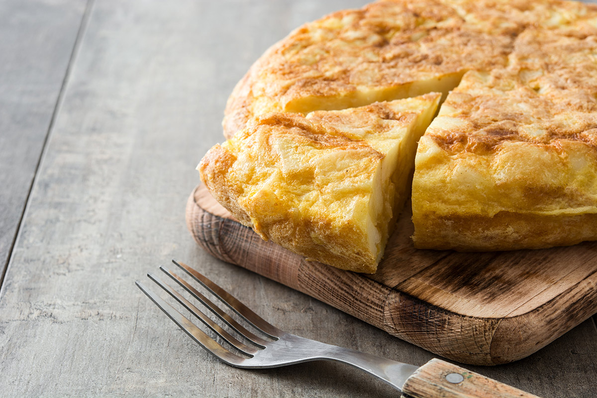 Tortilla de patata con trufa negra - Trufbox: El placer de la trufa